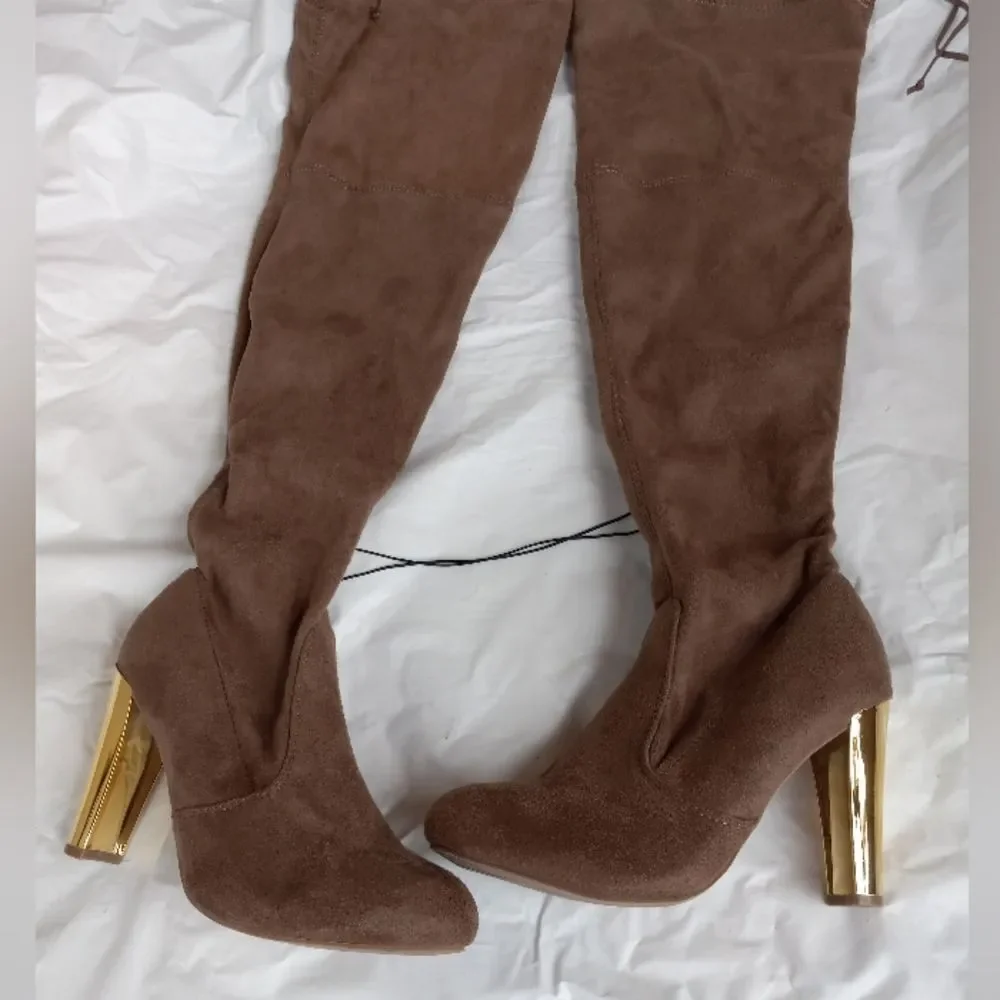 NWT Wild Diva Over The Knee High Heel Boots Golden Heel Size 6.5